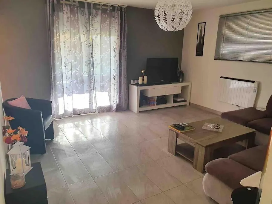 Tres Bel Appartement 3 Pieces + Jardin + Parking Divonne-les-Bains 0*,